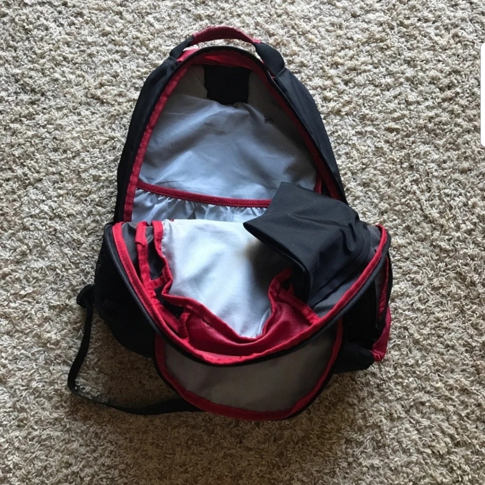 Reebok backpack - Picture 3 of 3